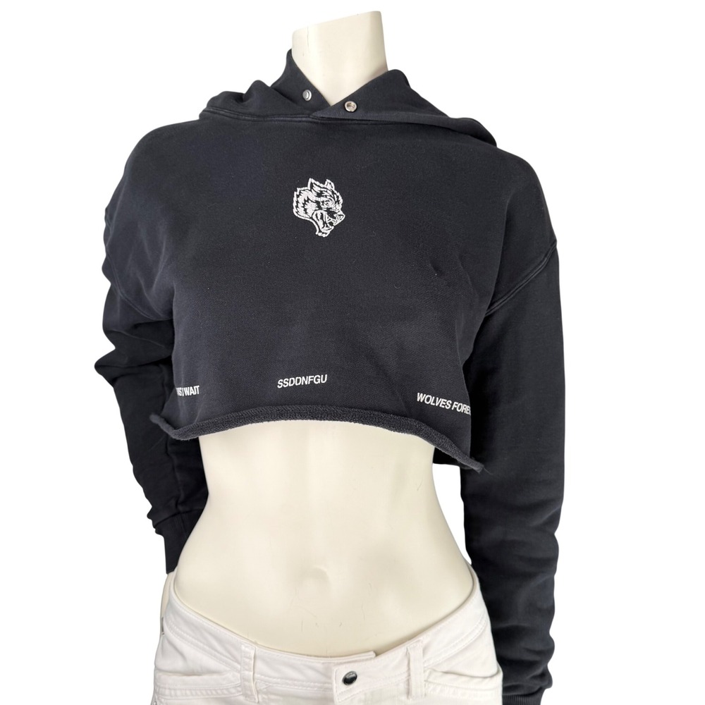 Darc Sport Wolves Club Cropped Hoodie Black Graphic Raw Hem Streetwear Small